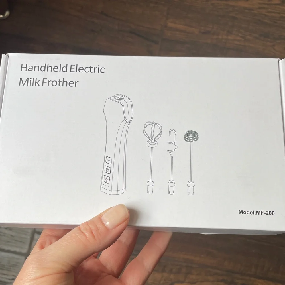 Handheld Electric Milk Frother Set - White and Black